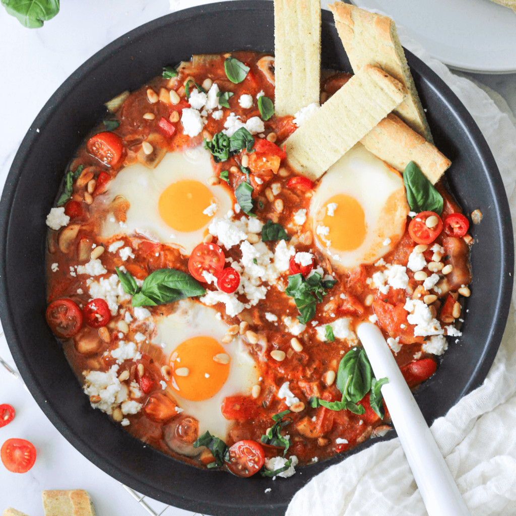 Italiaanse stijl shakshuka