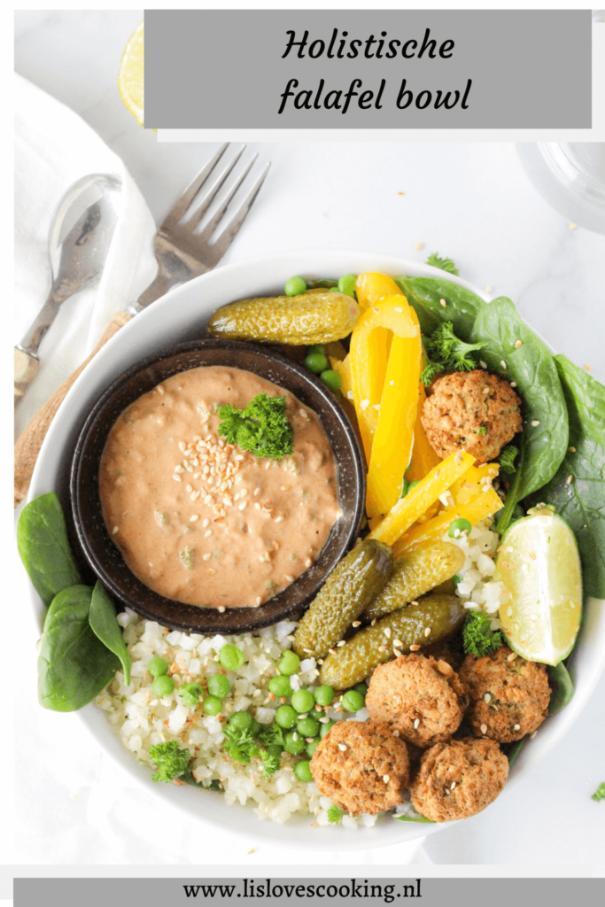 Holistische falafel bowl