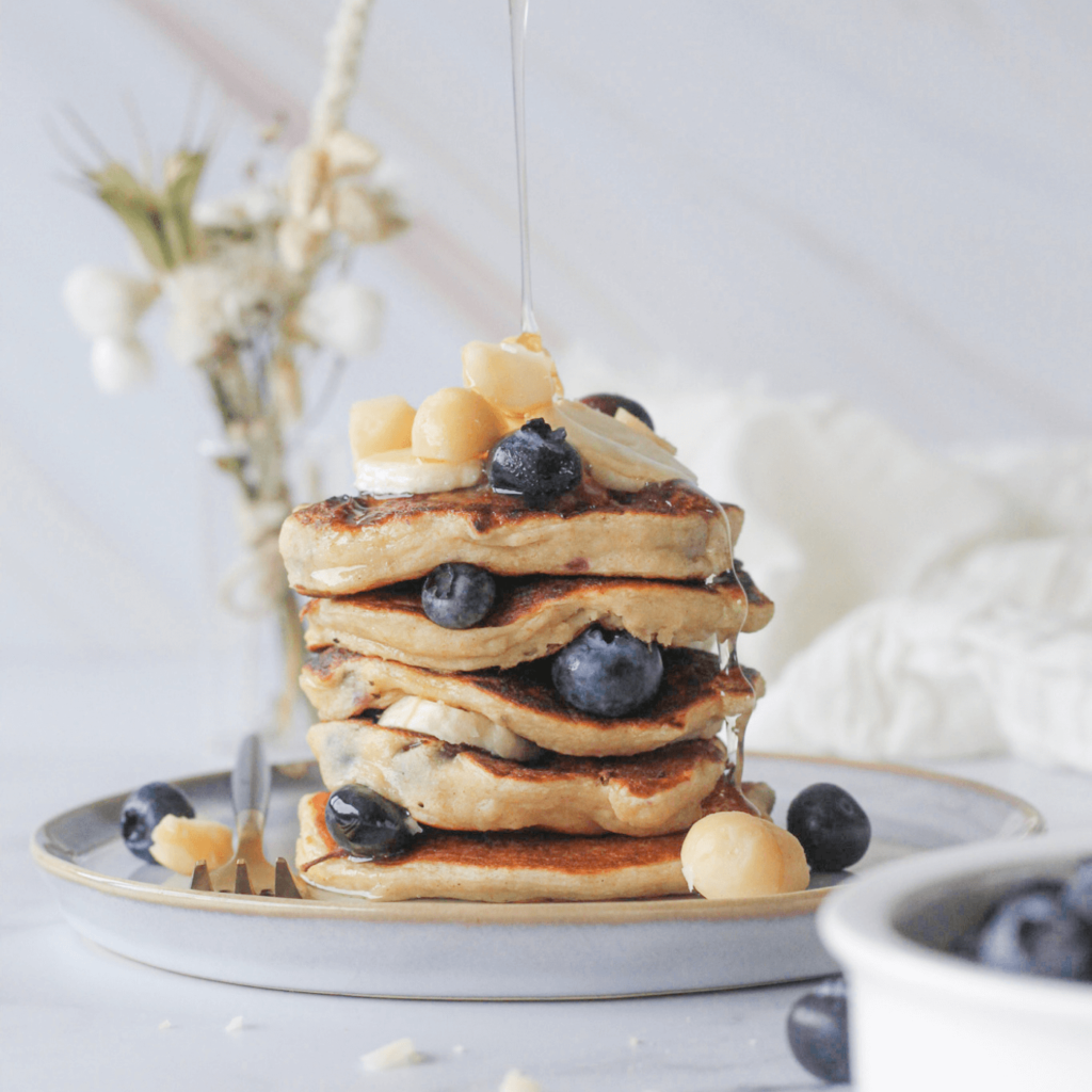 Vegan blueberrie banana pancakes