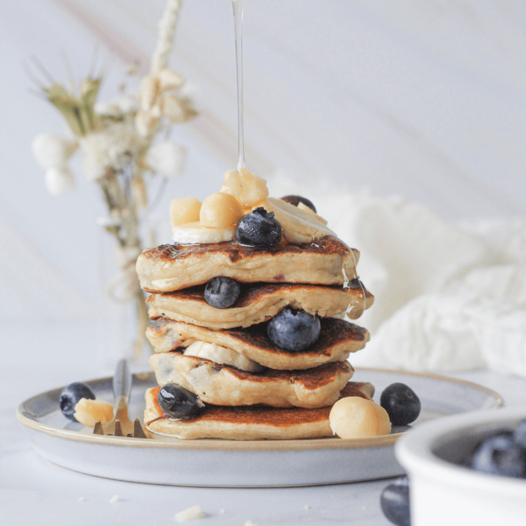 Vegan blueberrie banana pancakes