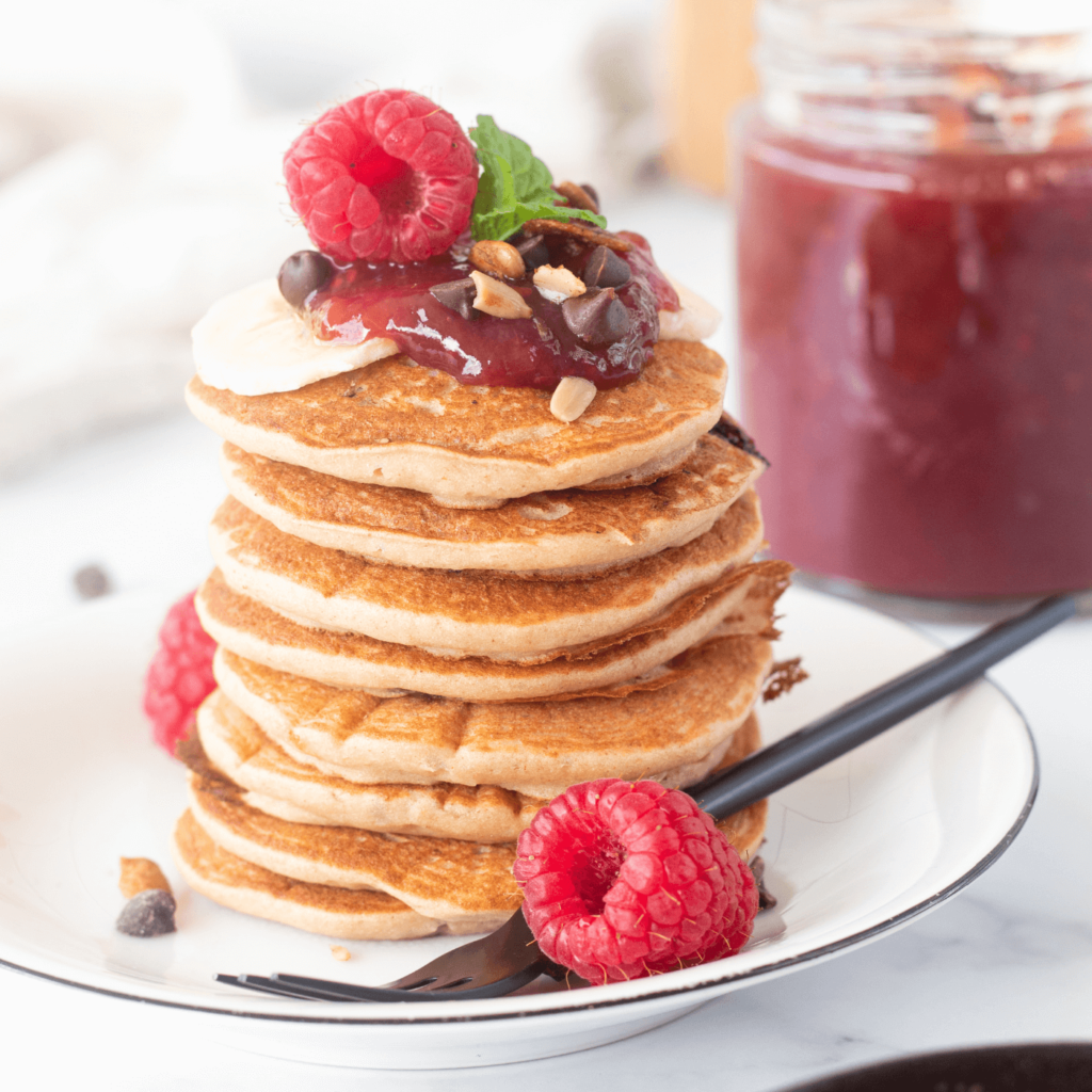 Jam en chocolade pancakes