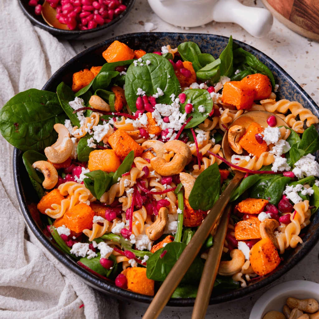 Pasta salade met pompoen