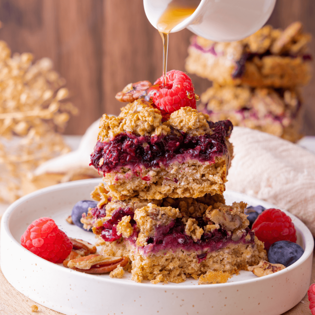 Glutenvrije havermout plaatkoek met rood fruit