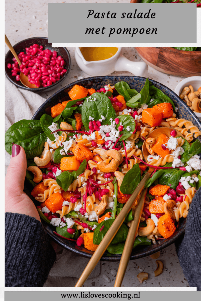 Pasta salade met pompoen