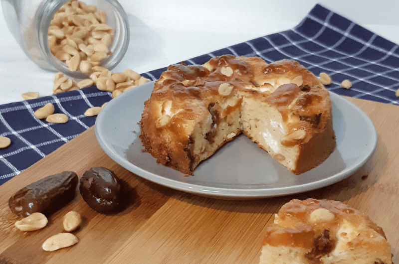 Kwarkbroodje met dadels en geitenkaas