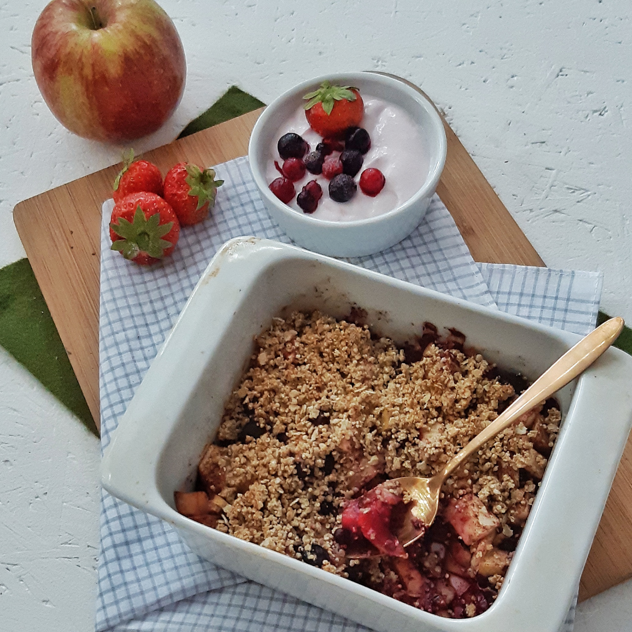 Quinoa crumble met fruit