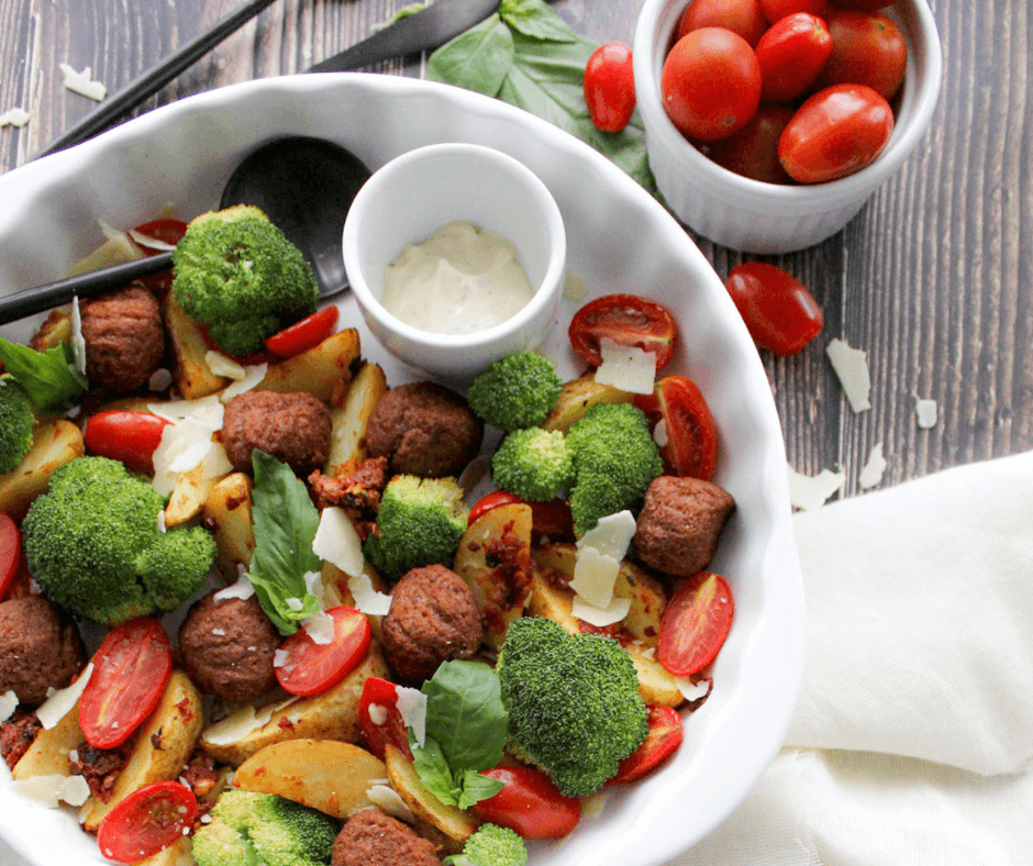 Makkelijke ovenschotel met rode pesto