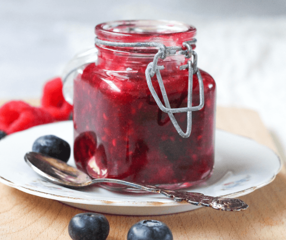 Rood fruit compote