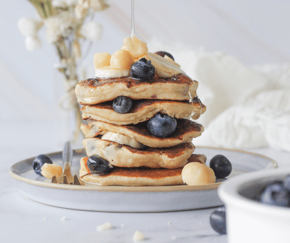 Vegan blueberrie banana pancakes • Lislovescooking