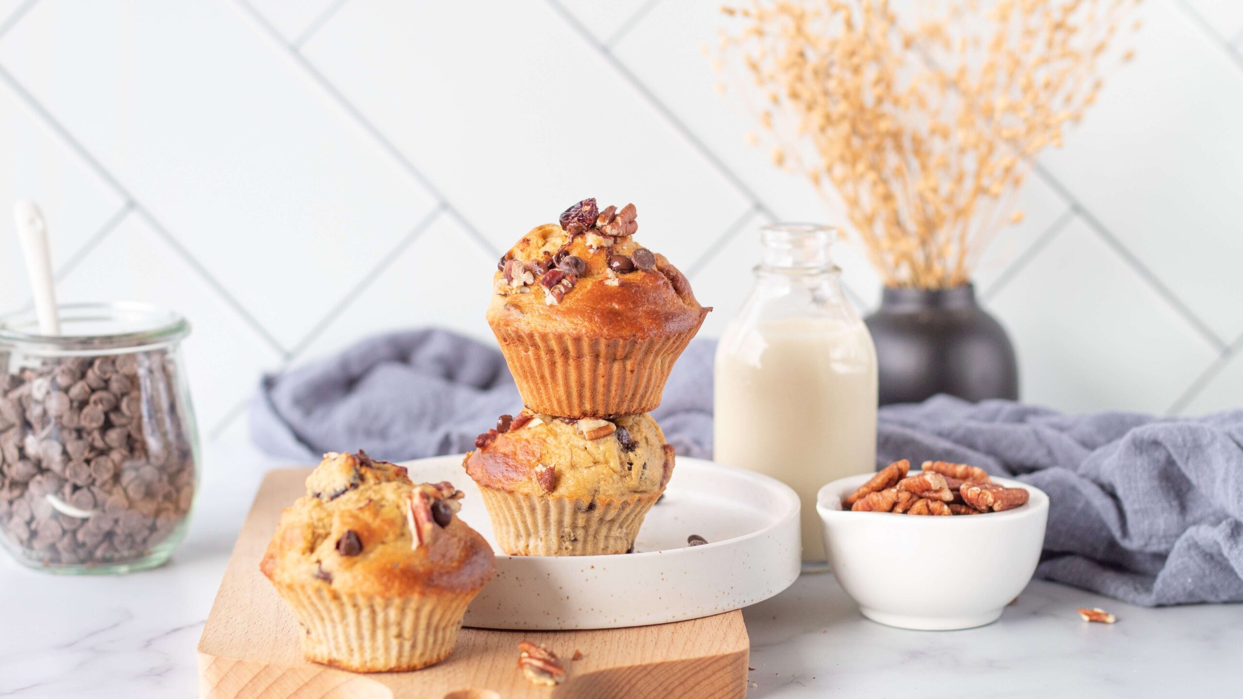 Gevulde bananenbrood muffins