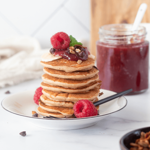 Jam en chocolade pancakes